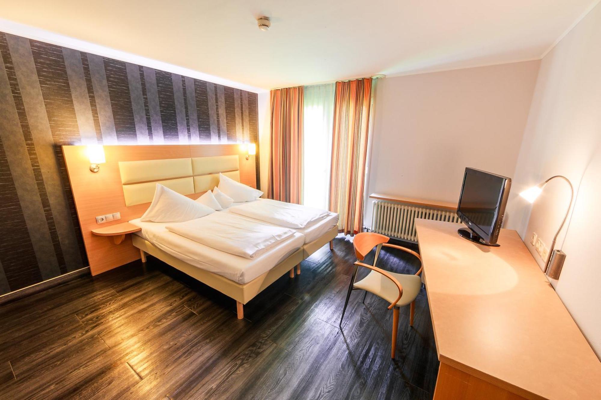Plaza Inn Stuttgart-Ditzingen Kültér fotó