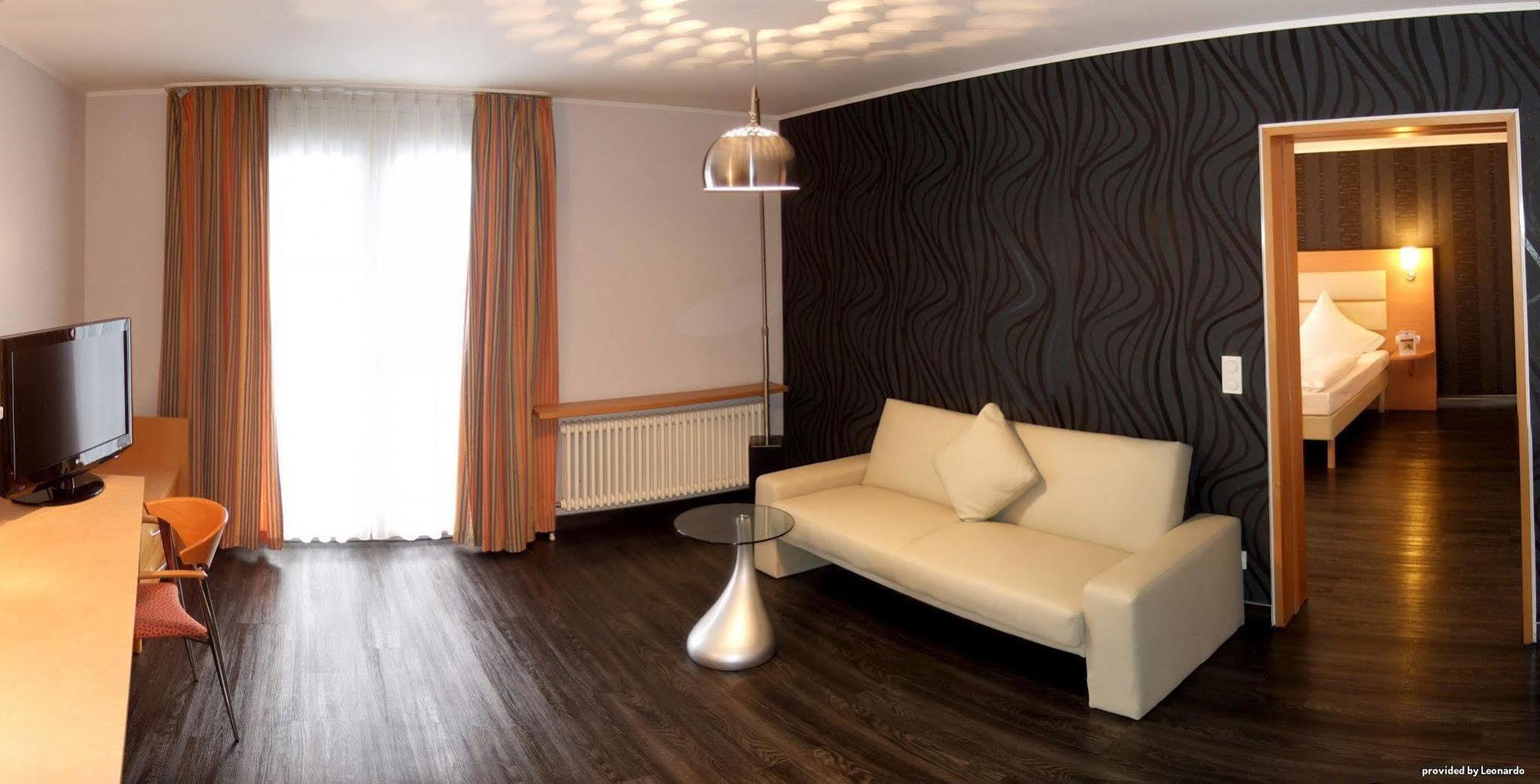 Plaza Inn Stuttgart-Ditzingen Szoba fotó